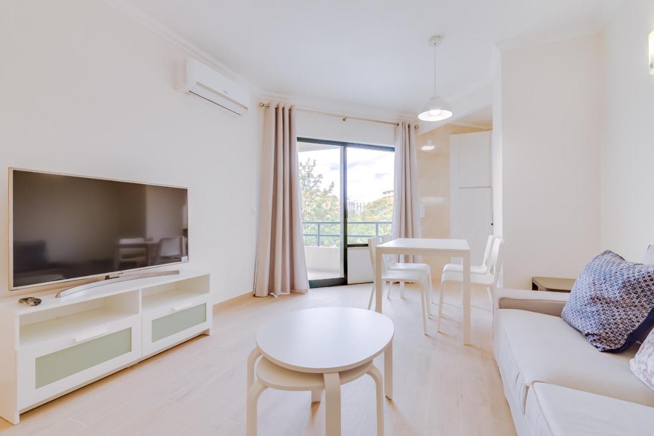 Talia - Pool City Center - Виламура Экстерьер фото